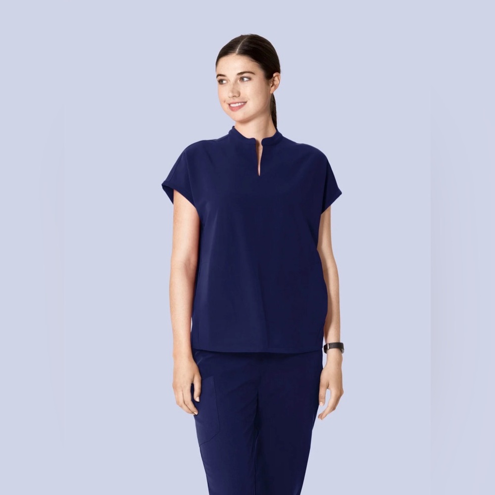 ** 2 PACK** Mandala Scrubs Mandarain Dolman Top in Navy - Medium